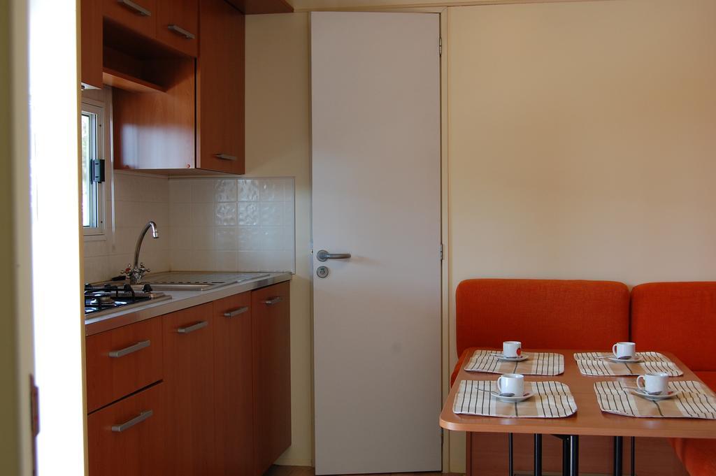 Camping Vallecrosia Bagian luar foto