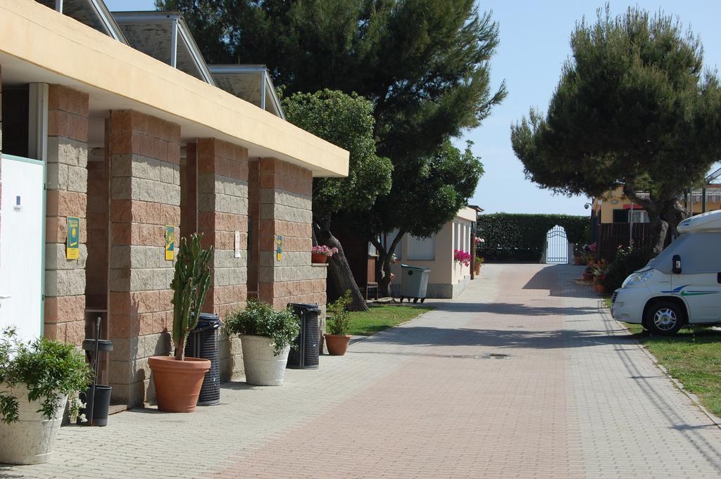 Camping Vallecrosia Bagian luar foto